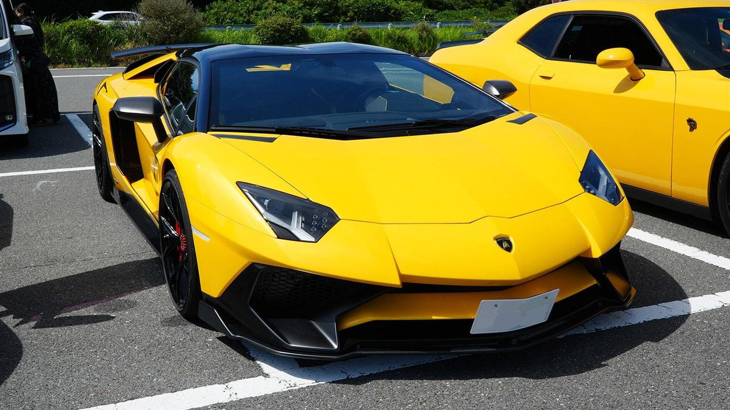 秋の全国交通安全運動 スーパーカー展示会