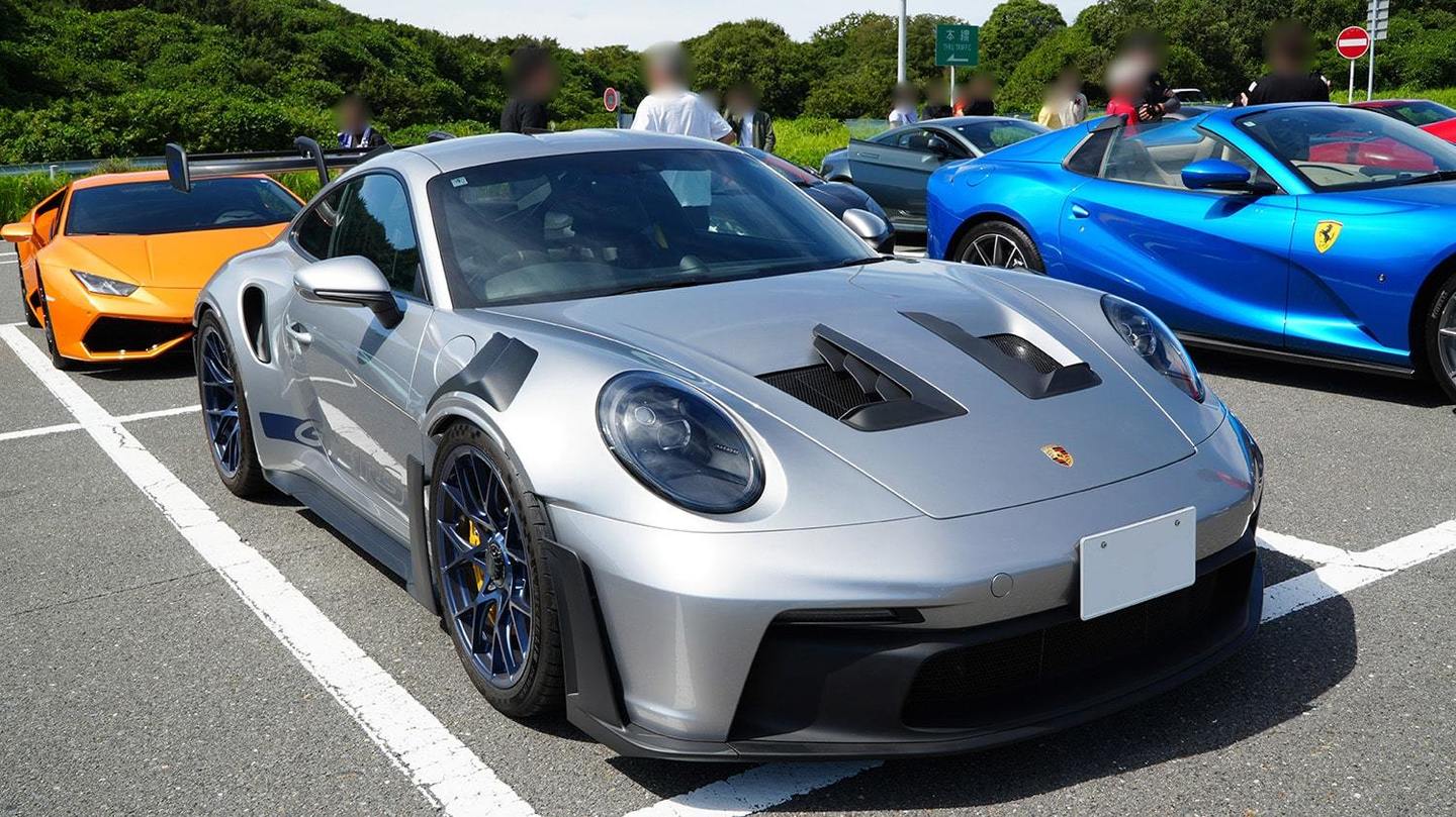 秋の全国交通安全運動 スーパーカー展示会